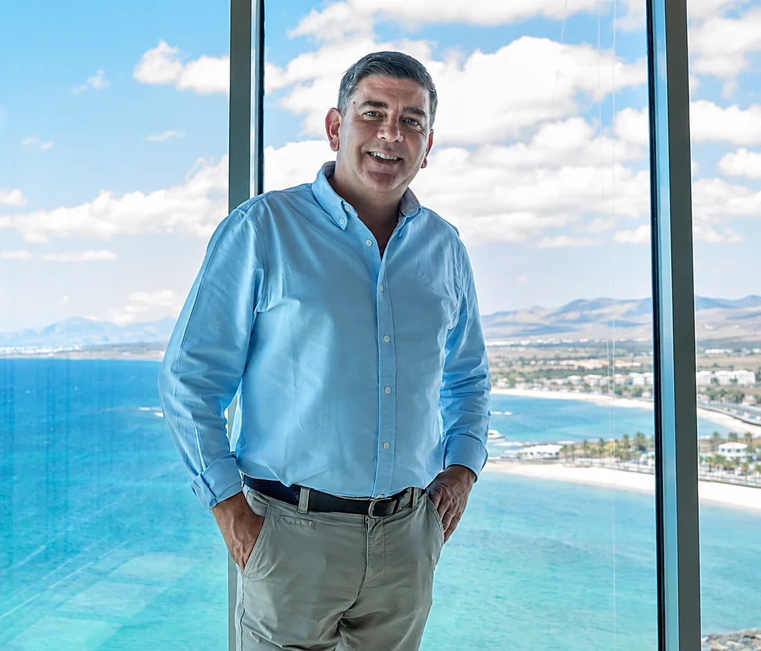 Mulchand Chanrai, consultor de comunicación gastronómica y presentador de Con Cúrcuma
